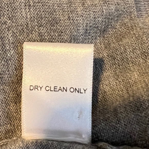 Bailey 44 100% Merino Wool Sweater - Picture 5 of 5